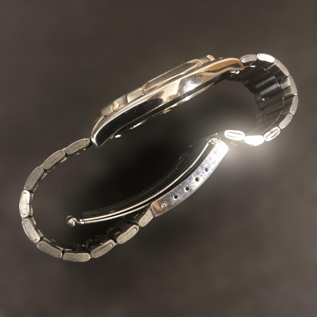 SEIKO Quartz Watch V742-7A40