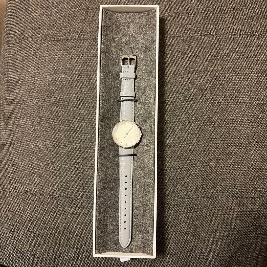 nordgreen Infinity-Gray Leather Watch  32mm/Silver