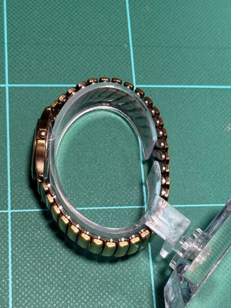 57: Renoma Gold Black Watch