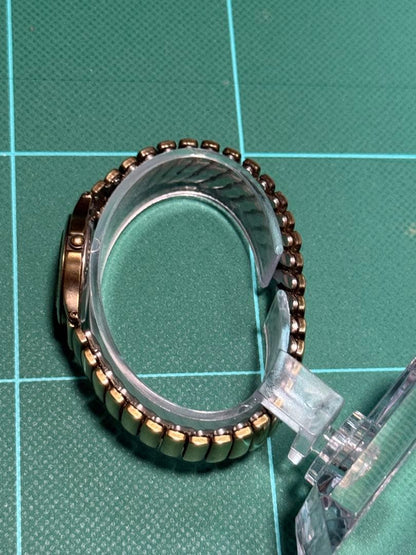 57: Renoma Gold Black Watch