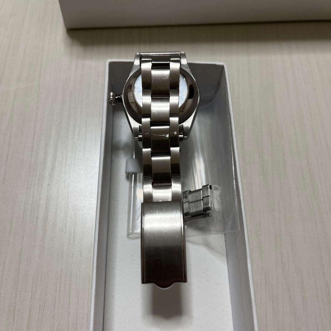 UNIVERSAL PRODUCTS × VAGUE WATCH