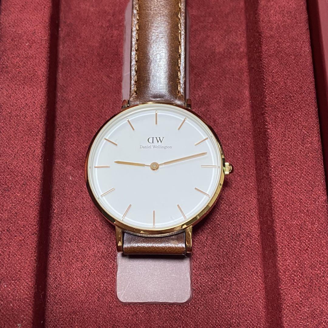 Limited Edition Daniel Wellington Watch with Bangle