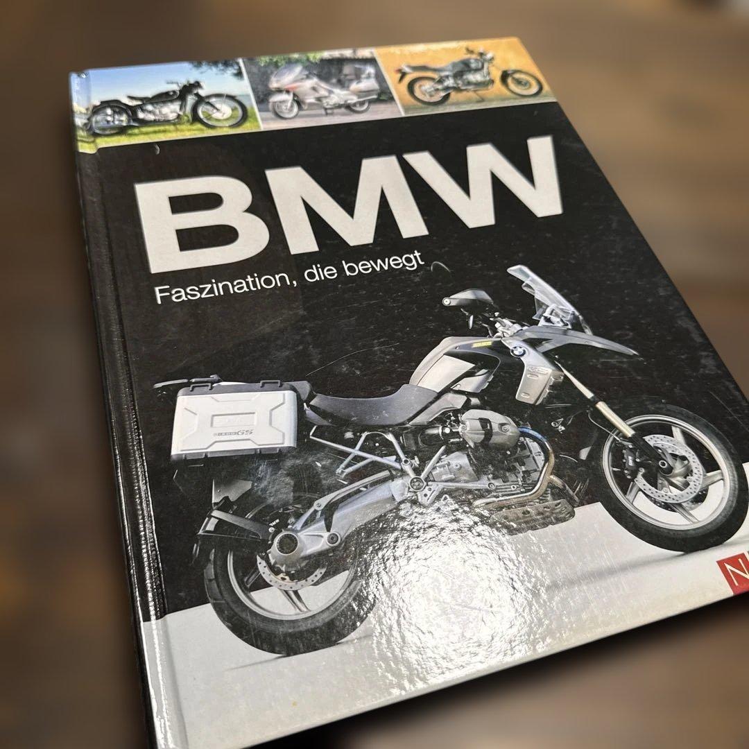 BMW: Faszination, the Moving Force Air-Cooled Boxer Main Book
