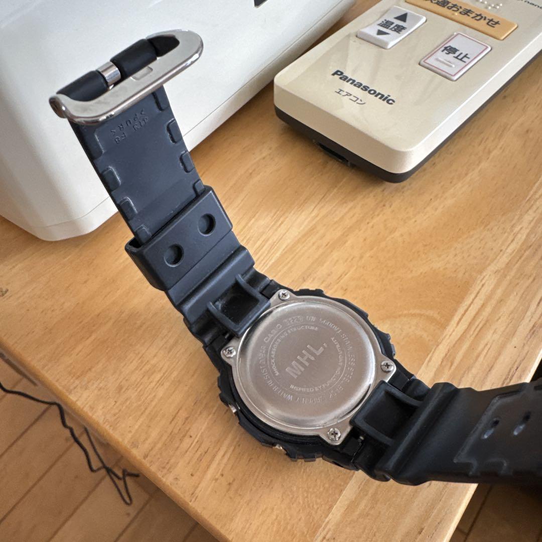 MHL Digital Watch Black