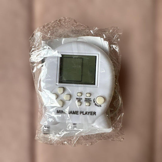 Mini Game Player White