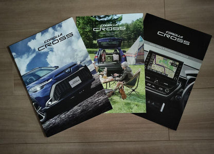 Toyota Catalog Set of 4 Books CROSS RAV4 SIENTA RAIZE