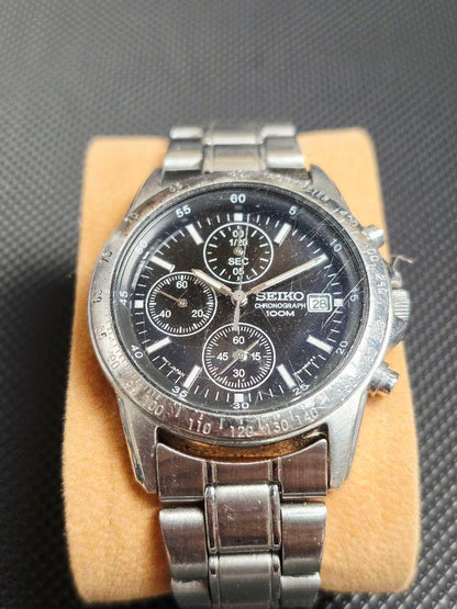 TM100 SEIKO Black Chronograph Watch