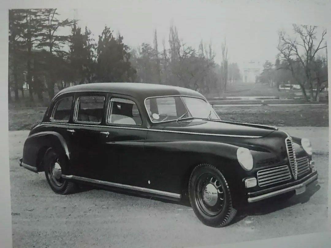 Alfa Romeo Foreign Book alfaromeo BERLINAS