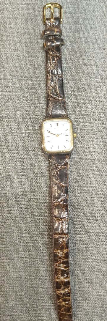 Beautiful Condition Working Condition SEIKO Spirit Ladies Watch Water Resistant Quartz