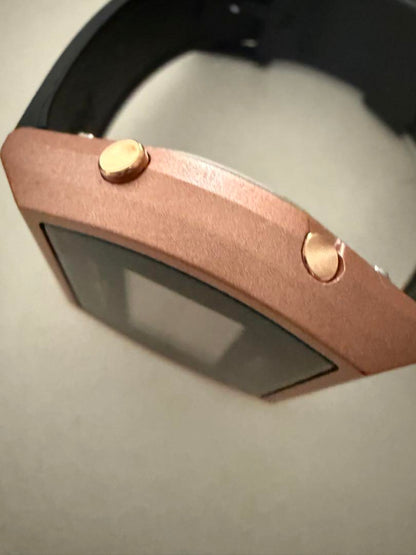 Last price down! Today only! Almost new CASIO Digital Watch Gold