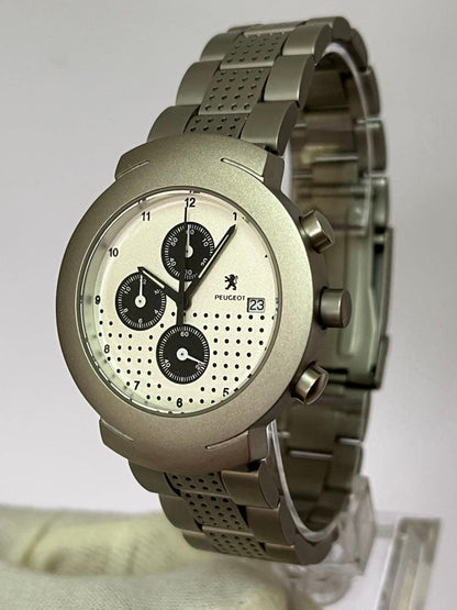 [Extremely Fine Condition] Peugeot Watch - Chronograph - Silver Gray & Black - Battery Replaced