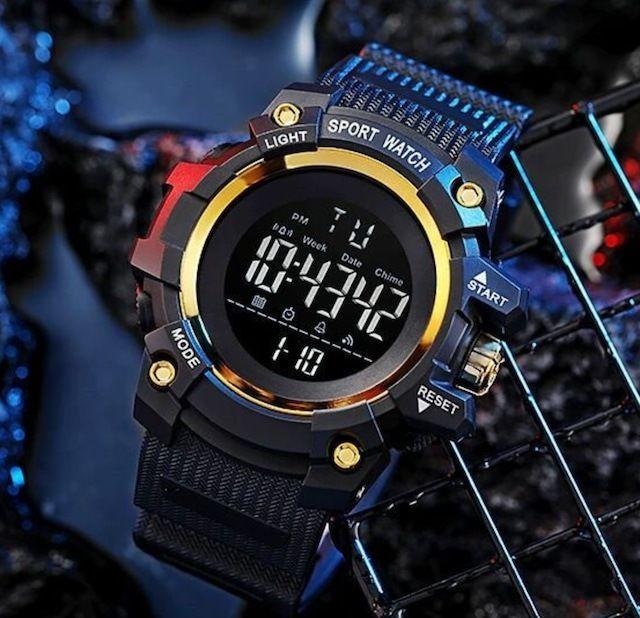 New Digital Watch with Multiple Functions Black/Gold Unisex