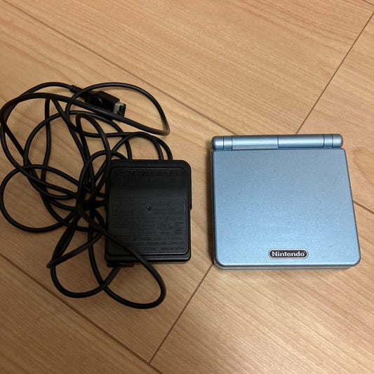 Game Boy Advance SP
