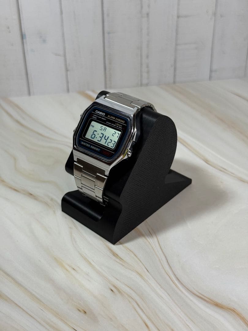 Plastic Watch Stand (1 Set)