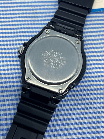 New CASIO Quartz Watch 100m Water Resistant CASIO