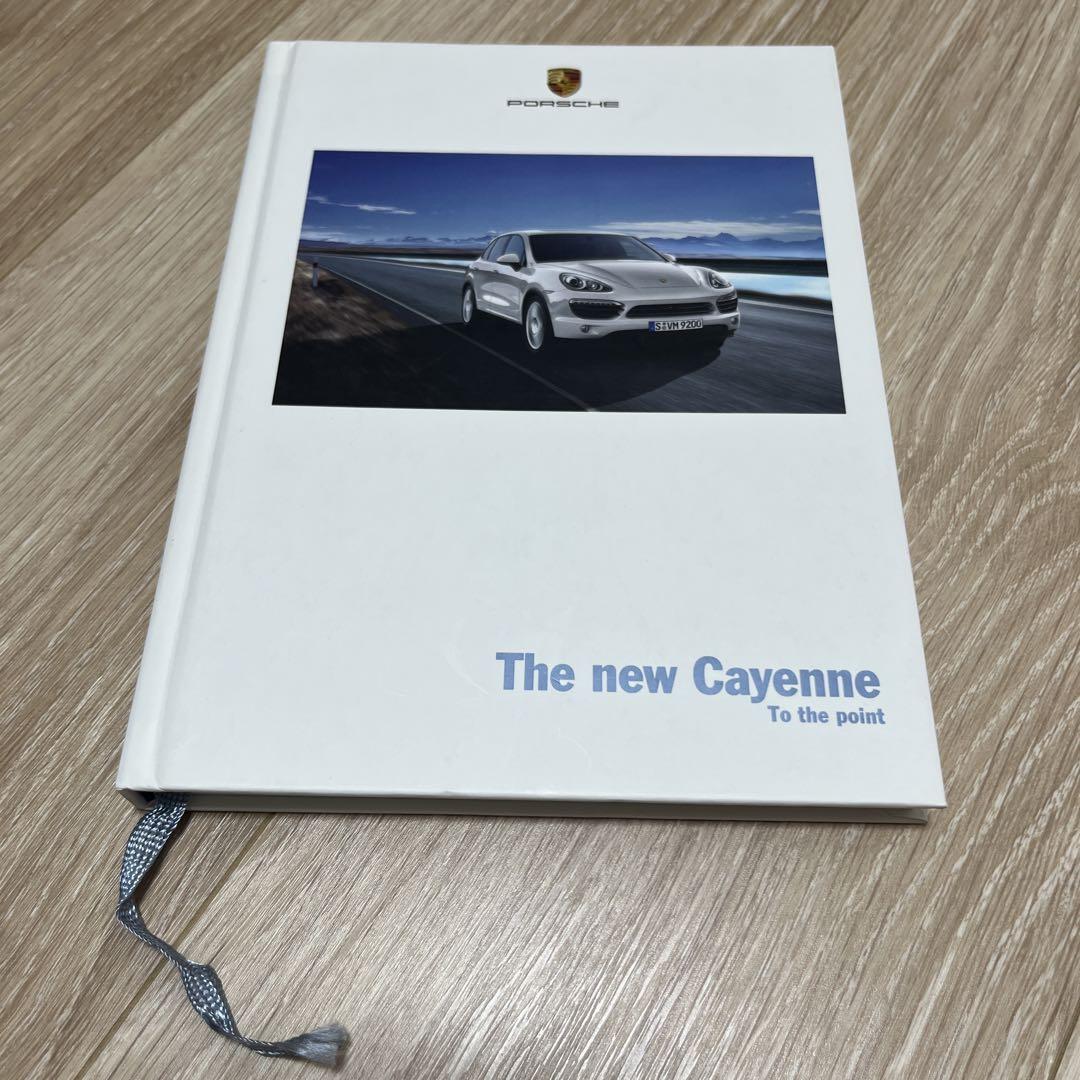 Porsche Catalogue with Specifications (MY2011)
