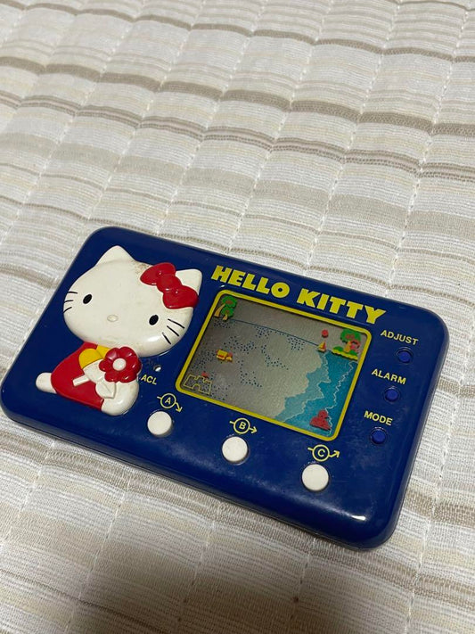 【Retro】Hello Kitty Alarm Function Game Console