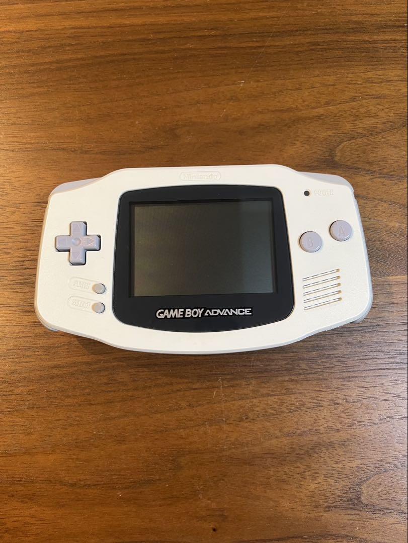 [Console Game] Game Boy Advance SP White in Working Condition