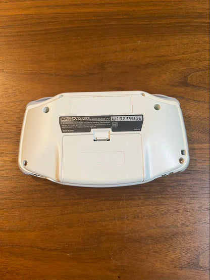 [Console Game] Game Boy Advance SP White in Working Condition