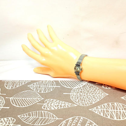 【Operational Product】 SEIKO Quartz Watch 10-0900 Round 21 Jewels 2 Hands