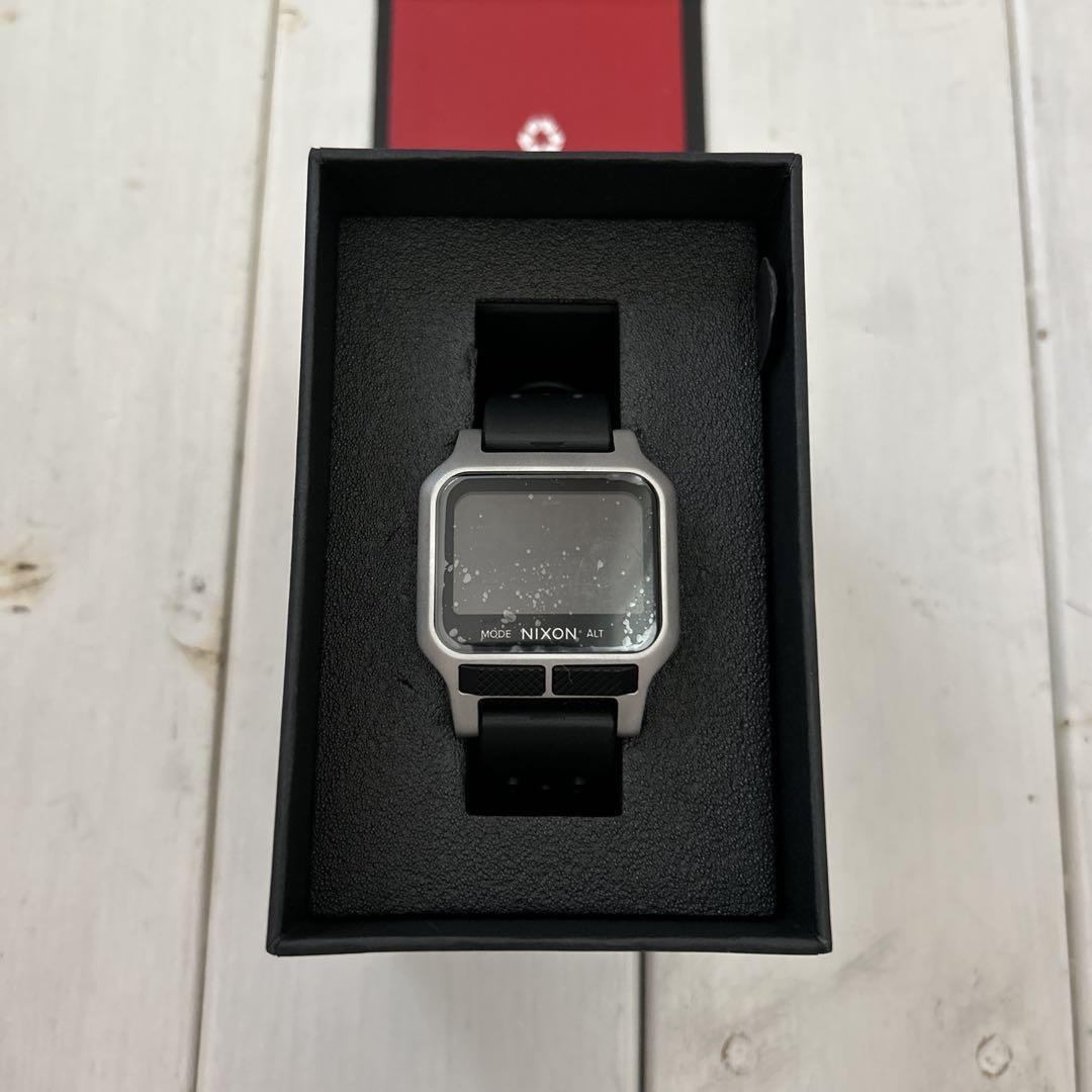 Nixon Digital Watch Heat