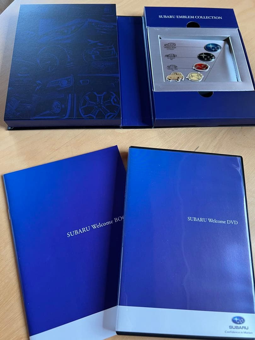 SUBARU Welcome Box Mini Emblem Set