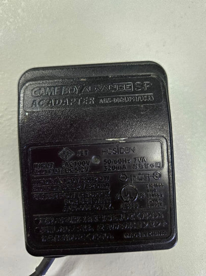 Game Boy Advance SP Black + Charger + Super Mario Advance 4