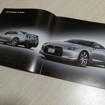 Nissan GT-R Catalog