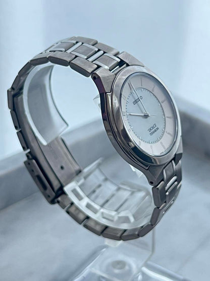 Battery Replaced Rare SEIKO SEIKO DOLCE Titanium Shell Watch