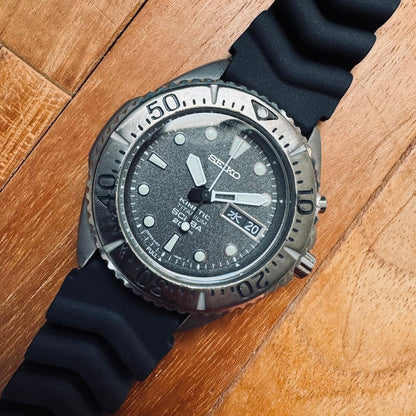 SEIKO 5M63-0B40 Seiko Diver Kinetic Titanium Excellent Condition