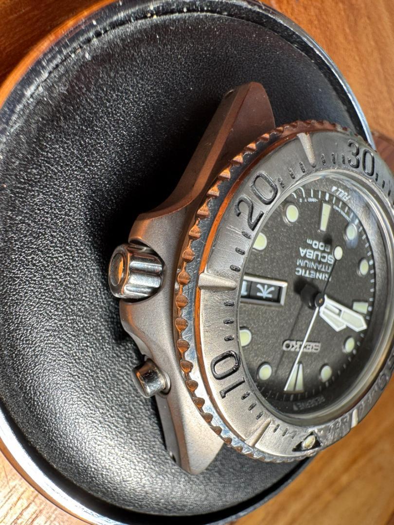 SEIKO 5M63-0B40 Seiko Diver Kinetic Titanium Excellent Condition