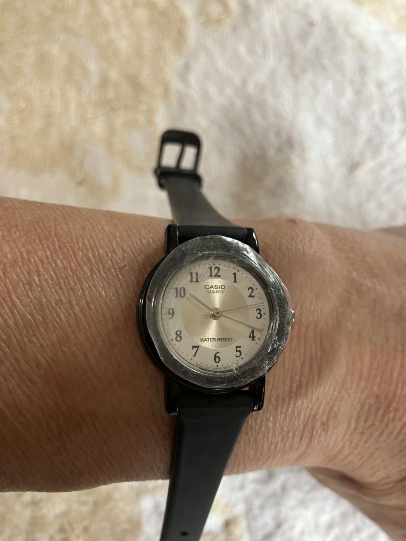 New Unworn Casio 701A1-122 Ladies Watch