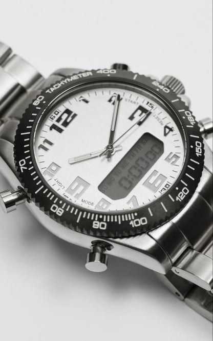 New ZARA Metal Strap Sports Watch Silver