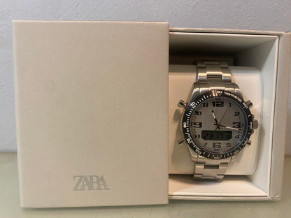 New ZARA Metal Strap Sports Watch Silver