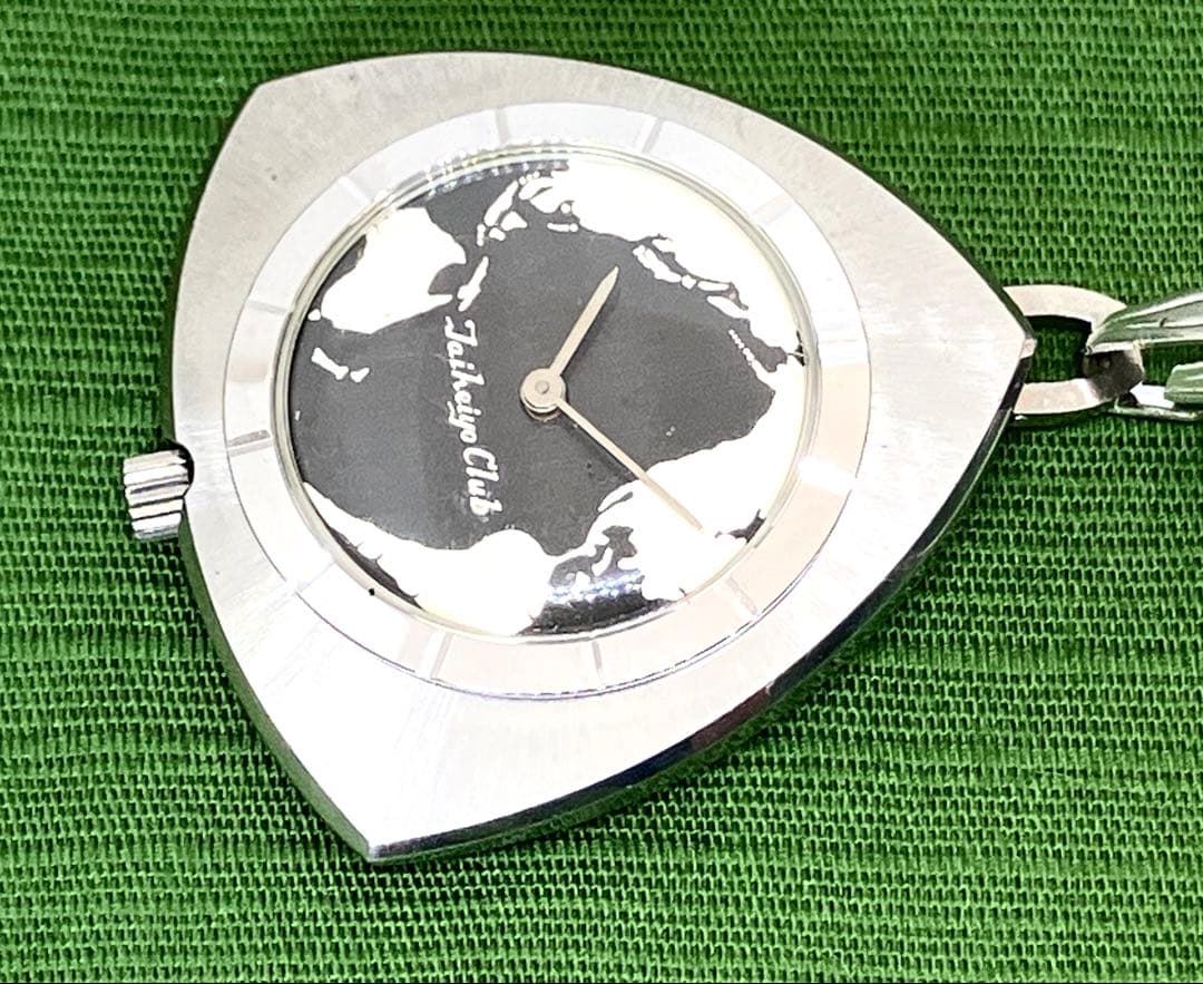 Old Winding Pocket Watch Pacific Club Globe Design Pendantic Watch Product Ricoh