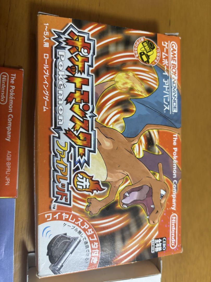 Pokémon FireRed with Box