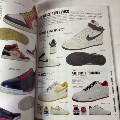 Limited Edition SNEAKER HANDBOOK for Overseas