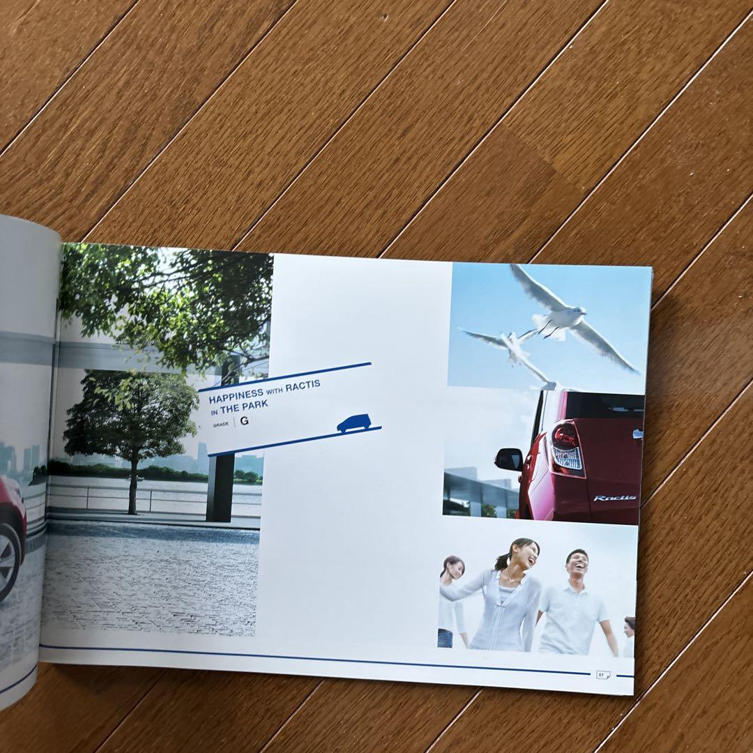 Toyota Ractis Catalog