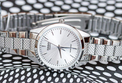 [Beautiful Item] CASIO Quartz Watch MTP-1274