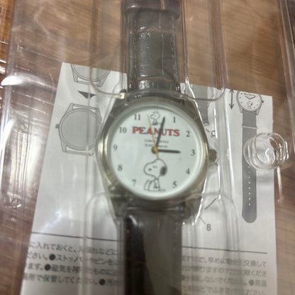 SNOOPY Wristwatch  SNOOPY Rare Ladies' Watch