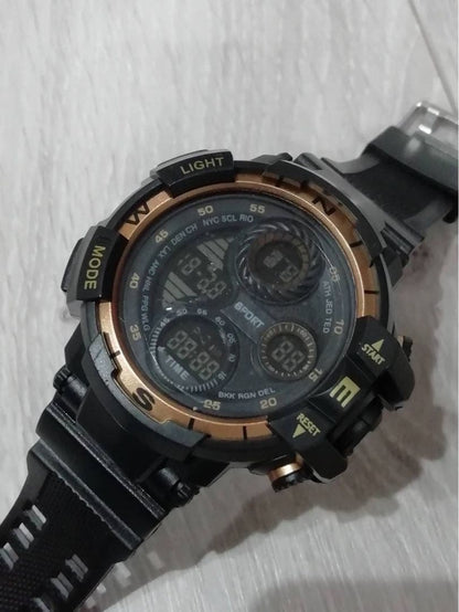 Limited Edition Black Gold Divers Big Face Sports Watch Water-Resistant