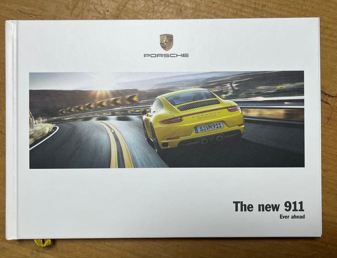 Porsche 911 Catalog 2016 Model