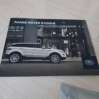 Land Rover Catalog Direct Mail Set