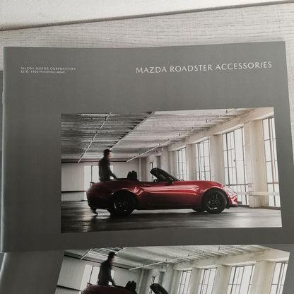 [Out of Print] November 2020, May 2021 Mazda Roadster Catalog Accessories