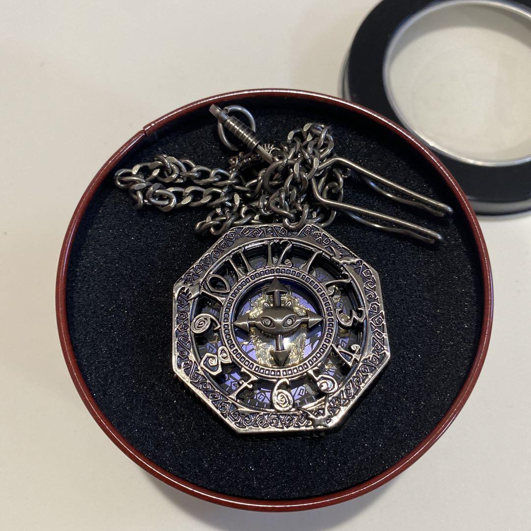 New Unworn Pocket Watch Nightmare Before Christmas High-Quality Line Stone Eight-Sided Relief Watch 20th Anniversary