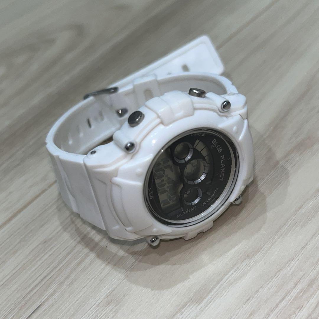 Off-White Digital Watch