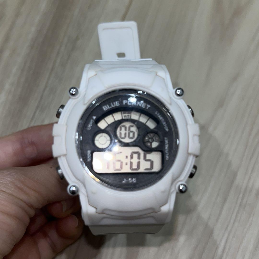 Off-White Digital Watch