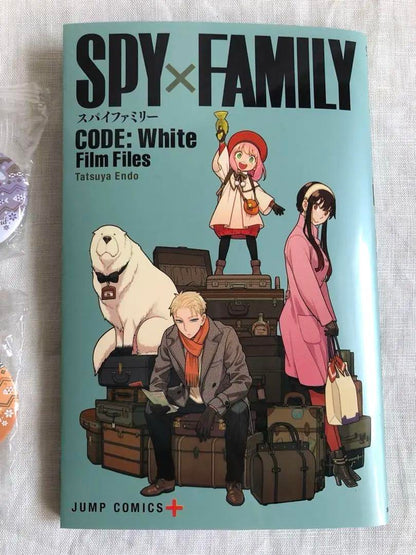 Unused Good Condition Spy Family Work Book Sample Item Movie Entrance Bonus Badge 2 Pieces