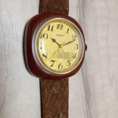 TOMONY HERO Analog Winding Watch