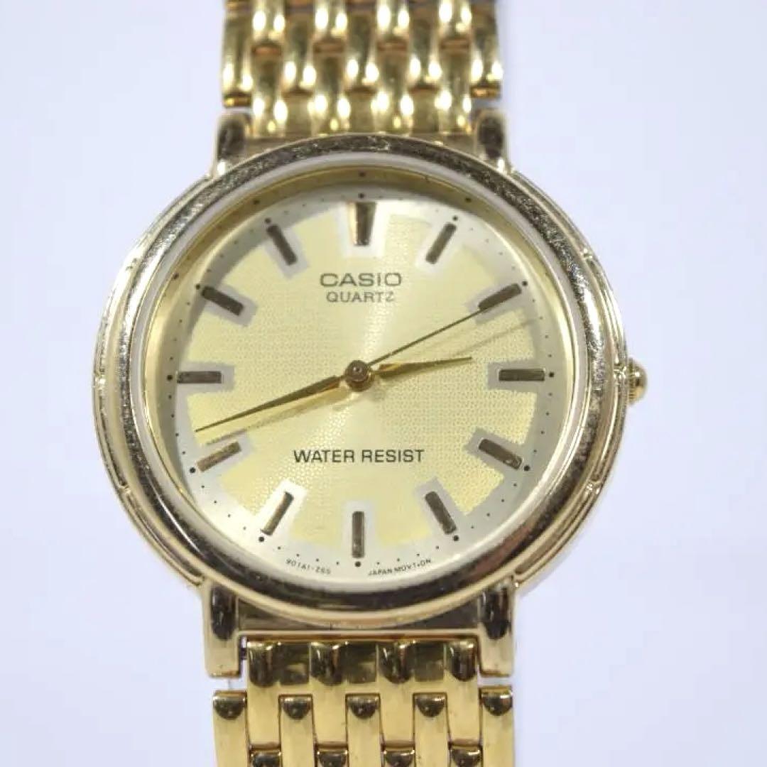 Vintage Casio men's wristwatch in gold plating, GUFSTREAM.